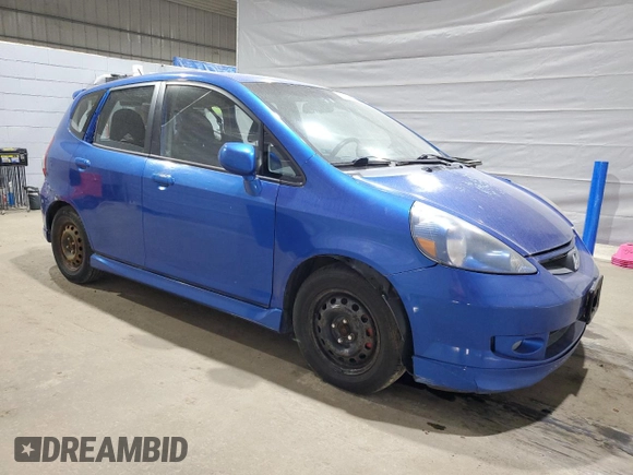 2007 Honda Fit Sport z VIN JHMGD38607S062170, wystawiony jako Copart lot #58672495 z przebiegiem 215 272 mil mil oraz Czysty tytuł • Clean title. Historia ofert i sprzedaży dostępna na DreamBid. Obrazek 4.