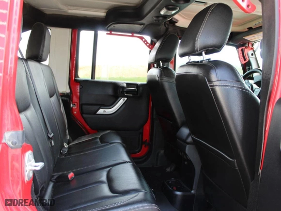 2015 Jeep Wrangler Unlimited Rubicon with VIN 1C4BJWFG7FL646463, listed as a Copart auction lot 53700245 with 97,412 mi miles and Salvage Title. Bid and sale history available at carsss.com. Image 6.