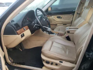 2001 BMW 7 Series 740iA with VIN WBAGG83471DN86209, listed as a Copart auction lot 82451574 with 155,391 mi miles and Clean Title. Bid and sale history available at carsss.com. Image 7.
