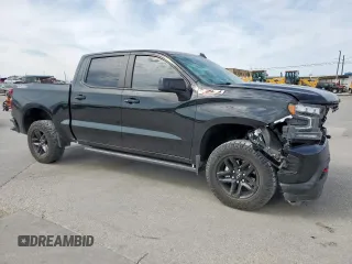 2021 Chevrolet Silverado 1500 LT Trail Boss with VIN 3GCPYFEDXMG373702, listed as a Copart auction lot 50700685 with 47,272 mi miles and Salvage Title. Bid and sale history available at DreamBid. Image 4.