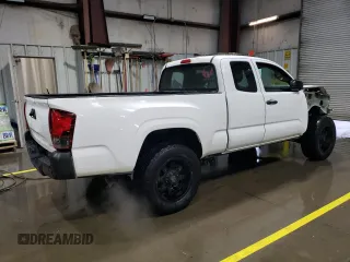 2018 Toyota Tacoma SR z VIN 5TFRX5GN7JX128181, wystawiony jako Copart lot #50954515 z przebiegiem 144 125 mil mil oraz Szkoda całkowita • Salvage title. Historia ofert i sprzedaży dostępna na DreamBid. Obrazek 3.