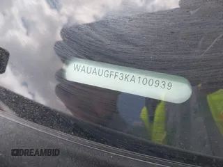 2019 Audi A3 Premium z VIN WAUAUGFF3KA100939, wystawiony jako IAAI lot #42256576 z przebiegiem 52 679 mil mil oraz . Historia ofert i sprzedaży dostępna na DreamBid. Obrazek 9.