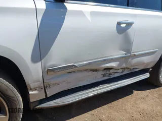 2016 Cadillac Escalade Luxury Collection z VIN 1GYS3BKJ2GR427147, wystawiony jako IAAI lot #41863121 z przebiegiem 104 459 mil mil oraz . Historia ofert i sprzedaży dostępna na DreamBid. Obrazek 6.