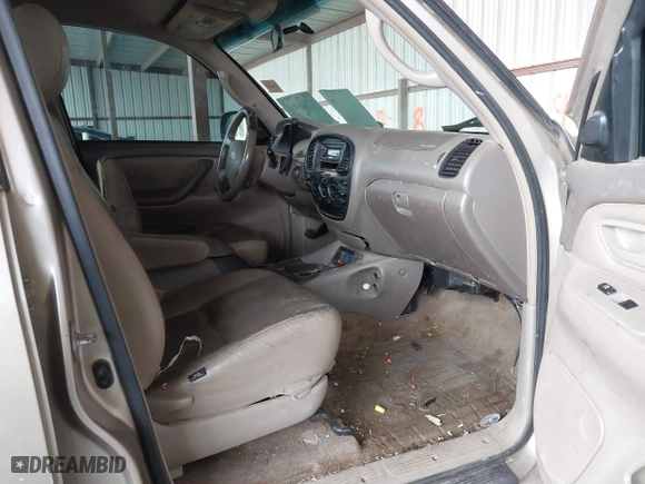 2005 Toyota Tundra SR5 with VIN 5TBET34195S493658, listed as a IAAI auction lot 41225461 with 280,510 mi miles. Bid and sale history available at carsss.com. Image 5.