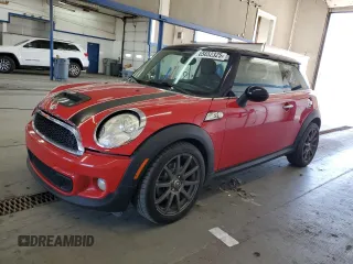 2011 MINI Hardtop S with VIN WMWSV3C59BTY20708, listed as a Copart auction lot 65652325 with 88,382 mi miles and Clean title. Bid and sale history available at DreamBid. Image 1.