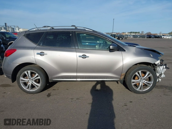 2009 Nissan Murano SL with VIN JN8AZ18W09W154845, listed as a IAAI auction lot 41379554 with 156,194 mi miles and . Bid and sale history available at DreamBid. Image 14.