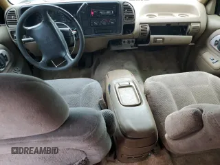 1995 GMC Suburban z VIN 1GKEC16K9SJ708907, wystawiony jako Copart lot #56415125 z przebiegiem 251 343 mil mil oraz Szkoda całkowita • Salvage title. Historia ofert i sprzedaży dostępna na DreamBid. Obrazek 8.