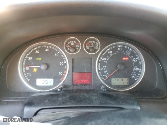 2002 Volkswagen Passat GLS with VIN WVWPD63BX2P014324, listed as a Copart auction lot 80491814 with 235,818 mi miles and Salvage Title. Bid and sale history available at carsss.com. Image 9.
