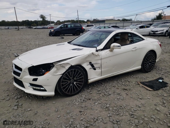 2013 Mercedes-Benz SL-Class SL 550 with VIN WDDJK7DA1DF020986, listed as a Copart auction lot 74235064 with 86,015 mi miles and Salvage Title. Bid and sale history available at carsss.com. Image 1.