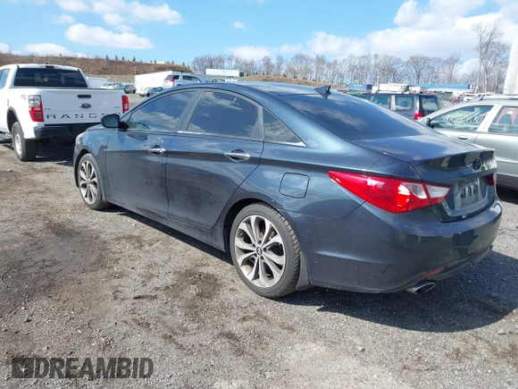 2013 Hyundai Sonata Limited with VIN 5NPEC4AB2DH783951, listed as a IAAI auction lot 41866541 with 168,911 mi miles and . Bid and sale history available at DreamBid. Image 3.
