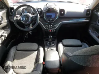 2020 MINI Countryman Cooper S with VIN WMZYW7C01L3L70690, listed as a Copart auction lot 51688935 with 107,702 mi miles and Salvage Title. Bid and sale history available at DreamBid. Image 8.