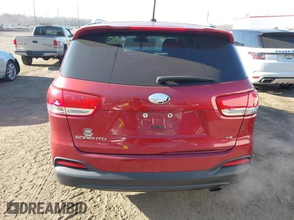 2018 Kia Sorento LX V6 with VIN 5XYPGDA53JG425123, listed as a IAAI auction lot 41639091 with 171,736 mi miles. Bid and sale history available at carsss.com. Image 17.