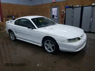 1995 Ford Mustang with VIN 1FALP404XSF266697, listed as a Copart auction lot 47772545 with 97,995 mi miles and Clean Title. Bid and sale history available at carsss.com. Image 4.