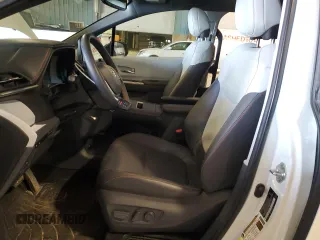 2021 Toyota Sienna XSE with VIN 5TDDRKEC5MS020642, listed as a Copart auction lot 49081755 with 53,489 mi miles and Salvage Title. Bid and sale history available at DreamBid. Image 7.
