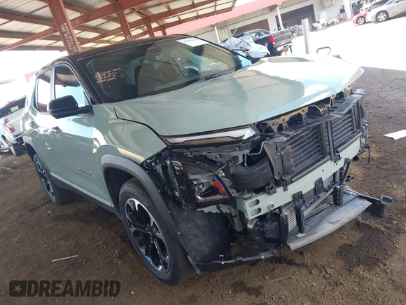 2025 Chevrolet Equinox FWD LT with VIN 3GNAXHEG8SL124888, listed as a IAAI auction lot 42392870 with 6,733 mi miles and . Bid and sale history available at DreamBid. Image 1.