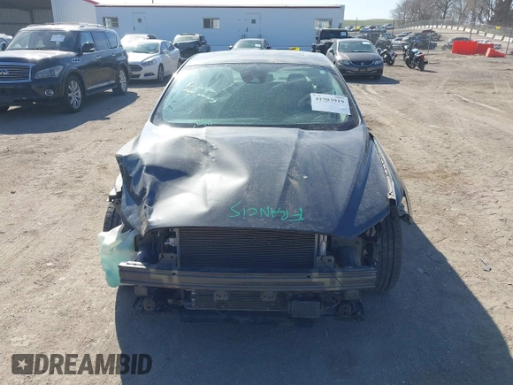 2016 Ford Fusion Titanium Hybrid с VIN 3FA6P0RU8GR266488, выставлен на аукционе IAAI как лот 41903919 с пробегом 74 927 миль миль и . История ставок и продаж доступна на DreamBid. Изображение 13.