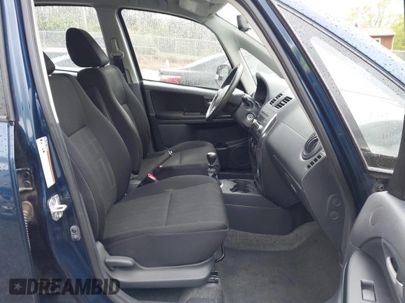 2011 Suzuki SX4 Crossover with VIN JS2YB5A31B6304110, listed as a IAAI auction lot 42023959 with 127,730 mi miles. Bid and sale history available at carsss.com. Image 5.
