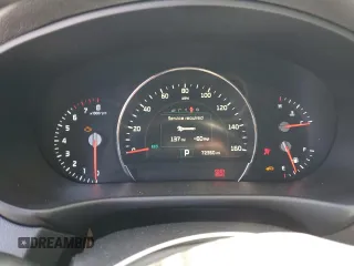 2016 Kia Sorento SXL z VIN 5XYPKDA19GG016449, wystawiony jako Copart lot #56943845 z przebiegiem 72 350 mil mil oraz Szkoda całkowita • Salvage title. Historia ofert i sprzedaży dostępna na DreamBid. Obrazek 9.