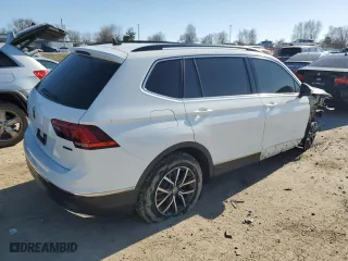 2020 Volkswagen Tiguan SE with VIN 3VV2B7AX4LM174700, listed as a Copart auction lot 46323834 with 53,276 mi miles and Salvage Title. Bid and sale history available at carsss.com. Image 3.