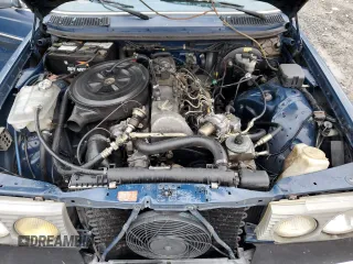 1984 Mercedes-Benz 300 D with VIN WDBAB33A2EA185575, listed as a Copart auction lot 41542115 with 269,620 mi miles and Salvage Title. Bid and sale history available at DreamBid. Image 11.