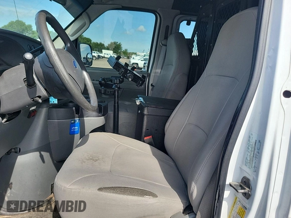 2008 Ford Econoline Cargo Commercial with VIN 1FTNE24LX8DA83108, listed as a IAAI auction lot 42566206 with 170,748 mi miles and . Bid and sale history available at DreamBid. Image 1.
