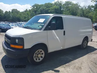 2014 Chevrolet Express Cargo z VIN 1GCSGAFX1E1168424, wystawiony jako IAAI lot #42610312 z przebiegiem 245 507 mil mil oraz . Historia ofert i sprzedaży dostępna na DreamBid. Obrazek 17.