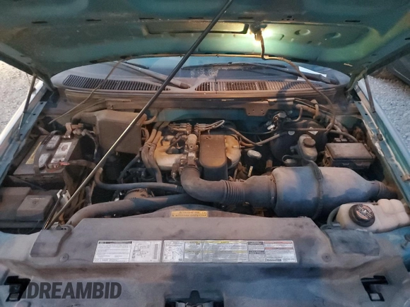 1997 Ford F-150 with VIN 1FTDX1729VND13052, listed as a Copart auction lot 83251714 with 134,450 mi miles and Salvage title. Bid and sale history available at DreamBid. Image 11.
