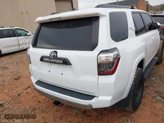 2022 Toyota 4Runner TRD Off Road with VIN JTEPU5JRXN6042348, listed as a IAAI auction lot 41734665 with 55,725 mi miles. Bid and sale history available at carsss.com. Image 17.
