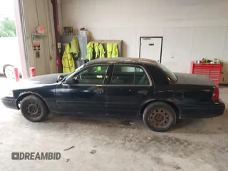 2008 Ford Police Interceptor с VIN 2FAHP71V98X102529, выставлен на аукционе IAAI как лот 42604859 с пробегом Не указан миль и . История ставок и продаж доступна на DreamBid. Изображение 14.