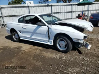 1995 Ford Mustang with VIN 1FALP4045SF211509, listed as a Copart auction lot 75002694 with 82,368 mi miles and Salvage Title. Bid and sale history available at carsss.com. Image 4.