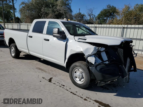 2023 Ram 2500 Tradesman with VIN 3C6UR5HJ0PG610057, listed as a Copart auction lot 81126784 with 21,105 mi miles and Salvage title. Bid and sale history available at DreamBid. Image 4.