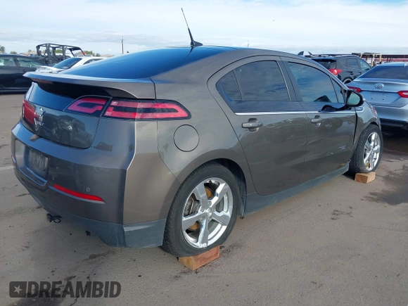 2014 Chevrolet Volt with VIN 1G1RD6E43EU130731, listed as a IAAI auction lot 41798604 with 136,113 mi miles and . Bid and sale history available at carsss.com. Image 4.