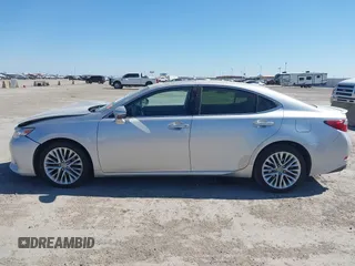 2013 Lexus ES 4dr Sdn with VIN JTHBK1GG2D2045719, listed as a IAAI auction lot 41854022 with 148,856 mi miles. Bid and sale history available at carsss.com. Image 14.
