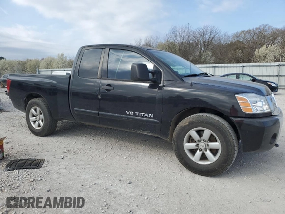 2008 Nissan Titan XE z VIN 1N6BA06A08N320811, wystawiony jako Copart lot #45508044 z przebiegiem 136 112 mil mil oraz Szkoda całkowita • Salvage title. Historia ofert i sprzedaży dostępna na DreamBid. Obrazek 4.