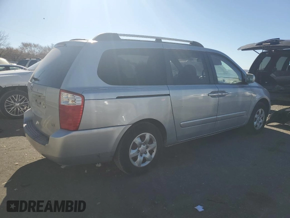2006 Kia Sedona LX with VIN KNDMB233X66049953, listed as a Copart auction lot 76672044 with 126,837 mi miles and Salvage Title. Bid and sale history available at carsss.com. Image 3.