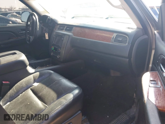 2007 GMC Sierra 1500 with VIN 3GTEK13Y47G542294, listed as a IAAI auction lot 41877821 with 245,731 mi miles and . Bid and sale history available at DreamBid. Image 5.