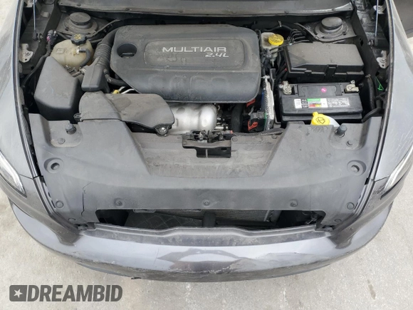 2018 Jeep Cherokee Limited z VIN 1C4PJLDB2JD621355, wystawiony jako Copart lot #88645085 z przebiegiem 135 787 mil mil oraz Szkoda całkowita • Salvage title. Historia ofert i sprzedaży dostępna na DreamBid. Obrazek 12.