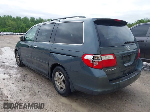 2006 Honda Odyssey EX with VIN 5FNRL384X6B401671, listed as a IAAI auction lot 42081914 with 229,219 mi miles. Bid and sale history available at carsss.com. Image 6.
