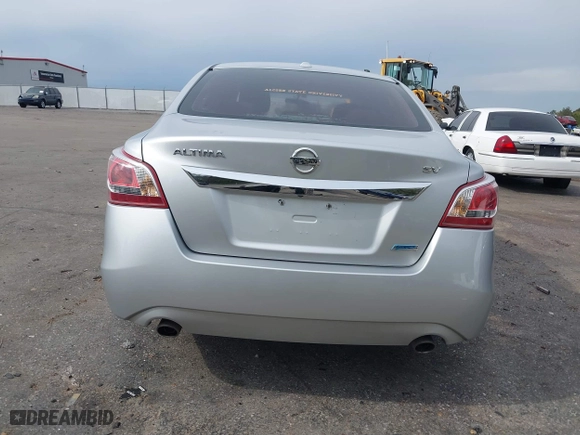 2013 Nissan Altima 2.5 SL with VIN 1N4AL3AP2DN506811, listed as a IAAI auction lot 41875731 with 242,422 mi miles. Bid and sale history available at carsss.com. Image 17.