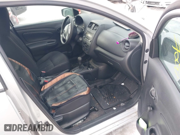 2016 Nissan Versa SV with VIN 3N1CN7AP5GL809383, listed as a IAAI auction lot 41330303 with 101,375 mi miles. Bid and sale history available at carsss.com. Image 5.