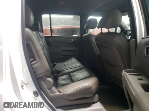 2015 Honda Pilot EX-L z VIN 5FNYF4H79FB025841, wystawiony jako Copart lot #47011015 z przebiegiem 113 762 mil mil oraz Szkoda całkowita • Salvage title. Historia ofert i sprzedaży dostępna na DreamBid. Obrazek 11.