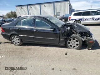 2005 Mercedes-Benz C 240 with VIN WDBRF61J15A712498, listed as a Copart auction lot 50835965 with 82,062 mi miles and Salvage Title. Bid and sale history available at DreamBid. Image 4.