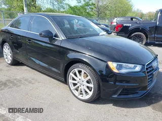 2015 Audi A3 Premium Plus z VIN WAUEFGFF9F1133381, wystawiony jako IAAI lot #42141486 z przebiegiem 42 193 mil mil oraz . Historia ofert i sprzedaży dostępna na DreamBid. Obrazek 1.