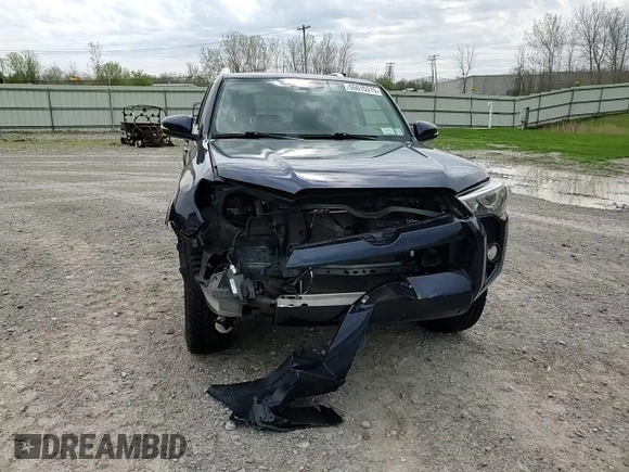 2018 Toyota 4Runner SR5 z VIN JTEBU5JR6J5508190, wystawiony jako Copart lot #55015315 z przebiegiem Nie podano mil oraz Szkoda całkowita • Salvage title. Historia ofert i sprzedaży dostępna na DreamBid. Obrazek 14.