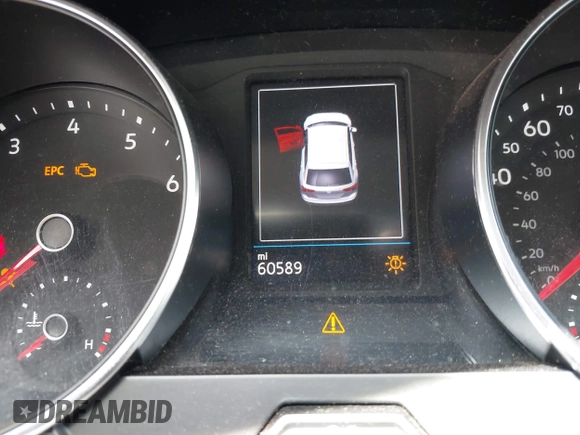 2018 Volkswagen Tiguan S with VIN 3VV1B7AX3JM128705, listed as a IAAI auction lot 42110808 with 60,589 mi miles and . Bid and sale history available at DreamBid. Image 15.