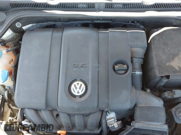 2011 Volkswagen Jetta SEL with VIN 3VWLX7AJ6BM330148, listed as a IAAI auction lot 41663551 with 128,673 mi miles and . Bid and sale history available at DreamBid. Image 10.