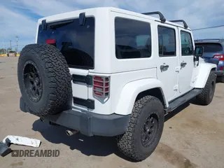 2017 Jeep Wrangler Unlimited Sahara with VIN 1C4BJWEG5HL588535, listed as a IAAI auction lot 42013571 with 70,012 mi miles. Bid and sale history available at carsss.com. Image 4.