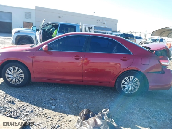 2010 Toyota Camry with VIN 4T1BF3EK7AU540292, listed as a IAAI auction lot 41617671 with 186,058 mi miles. Bid and sale history available at carsss.com. Image 14.