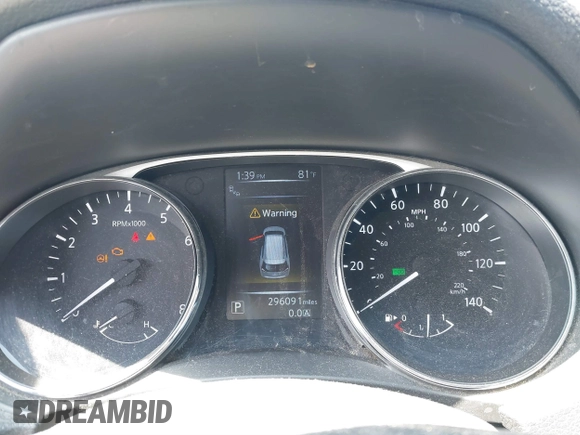 2015 Nissan Rogue SV with VIN 5N1AT2MT5FC852228, listed as a IAAI auction lot 41915519 with 296,091 mi miles. Bid and sale history available at carsss.com. Image 7.