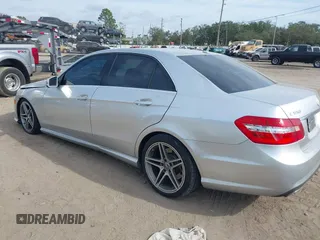 2010 Mercedes-Benz E 550 Luxury with VIN WDDHF7CB0AA100964, listed as a IAAI auction lot 41458942 with 119,927 mi miles and . Bid and sale history available at DreamBid. Image 3.